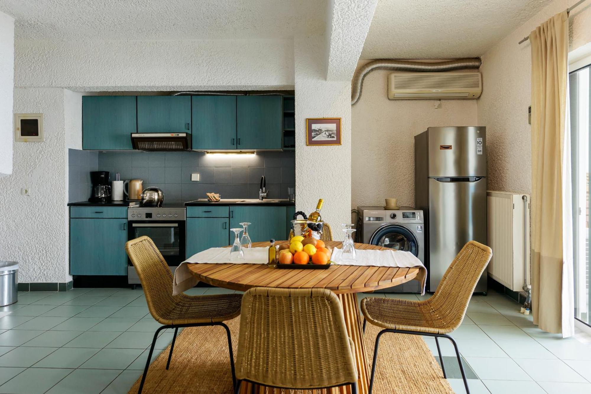Апартаменты Agali 1 Mesonet In Front Of The Sea Акрогиали Экстерьер фото